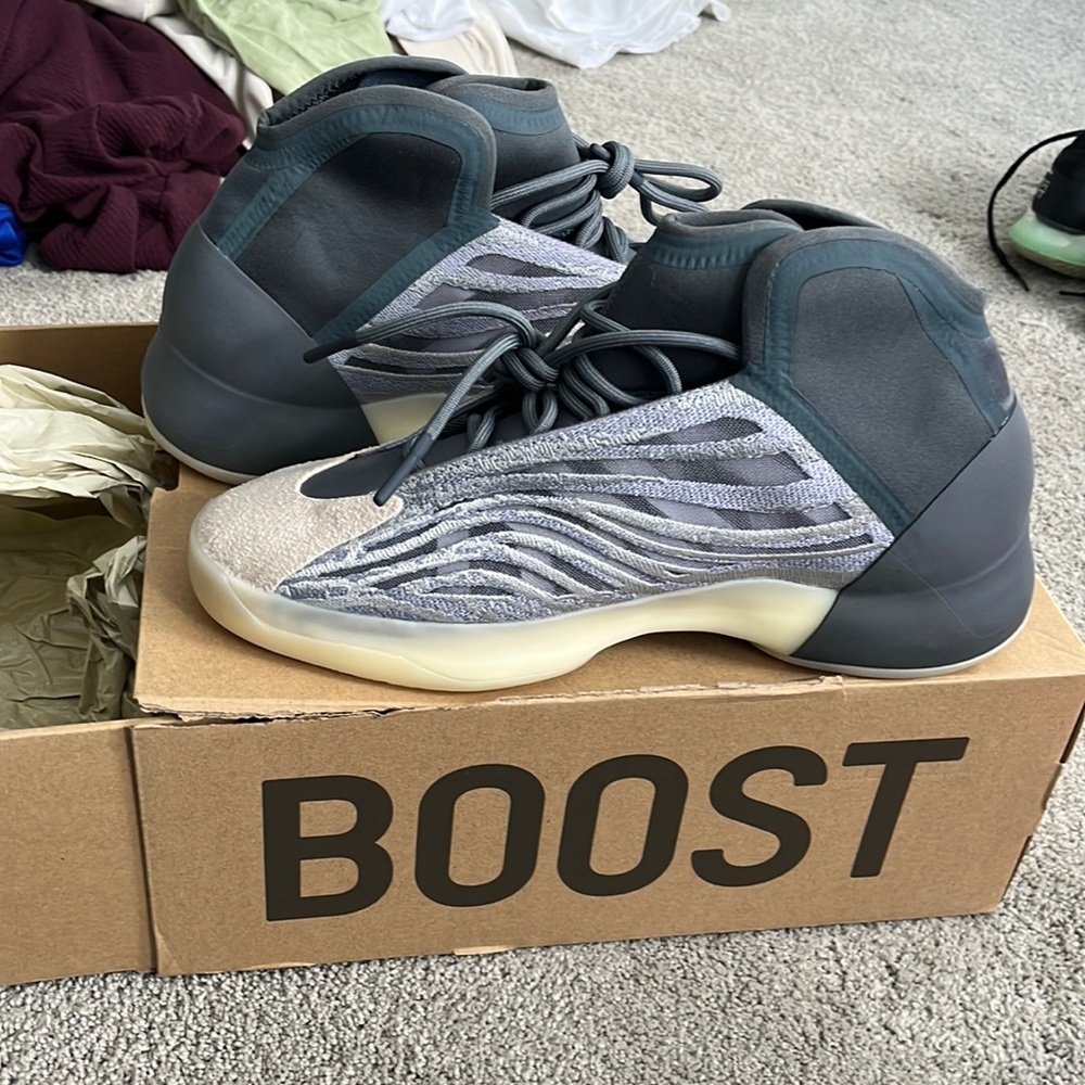 Men’s Yeezy Basketball sneakers size 12